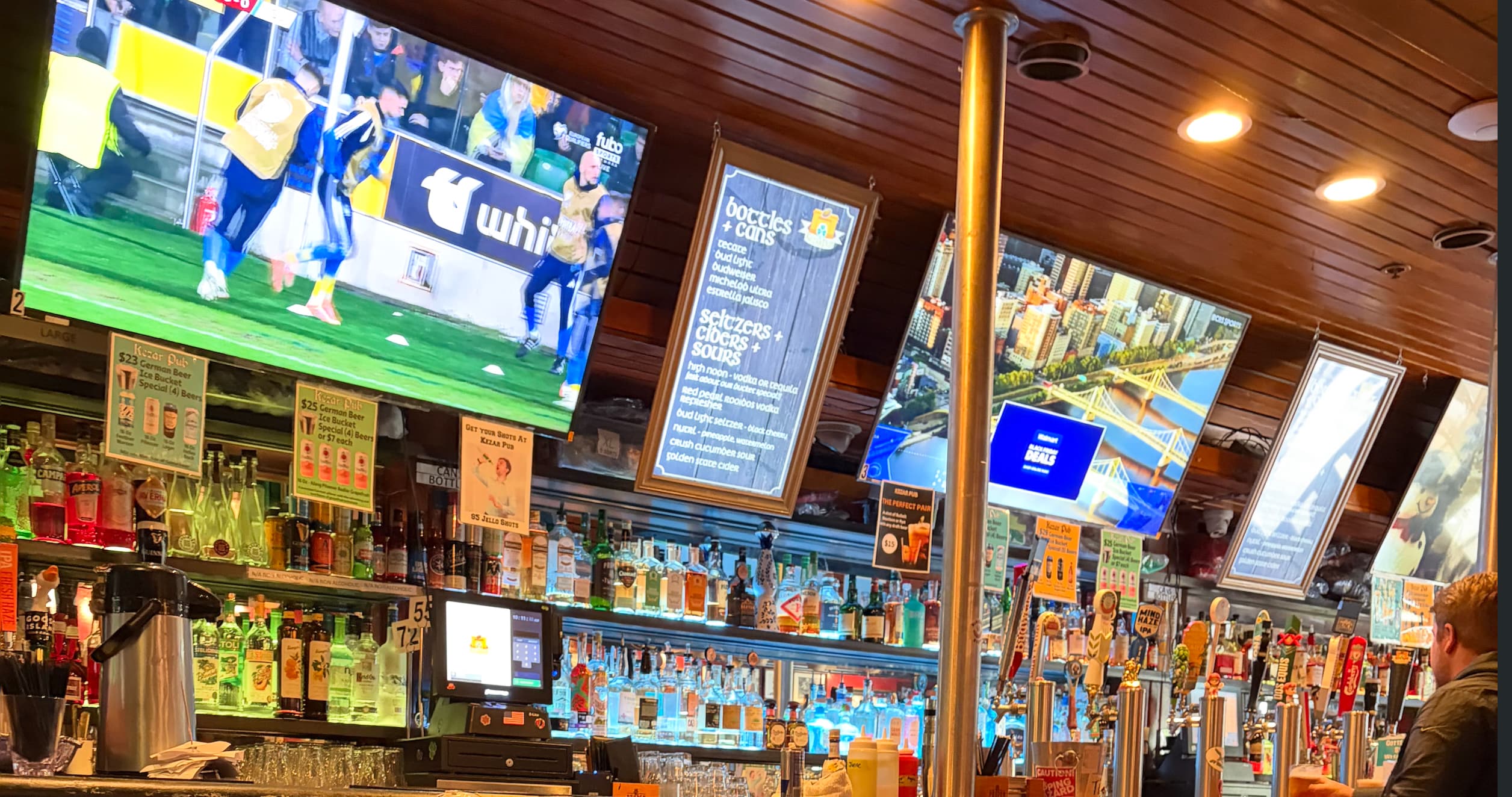 The Kezar Pub
